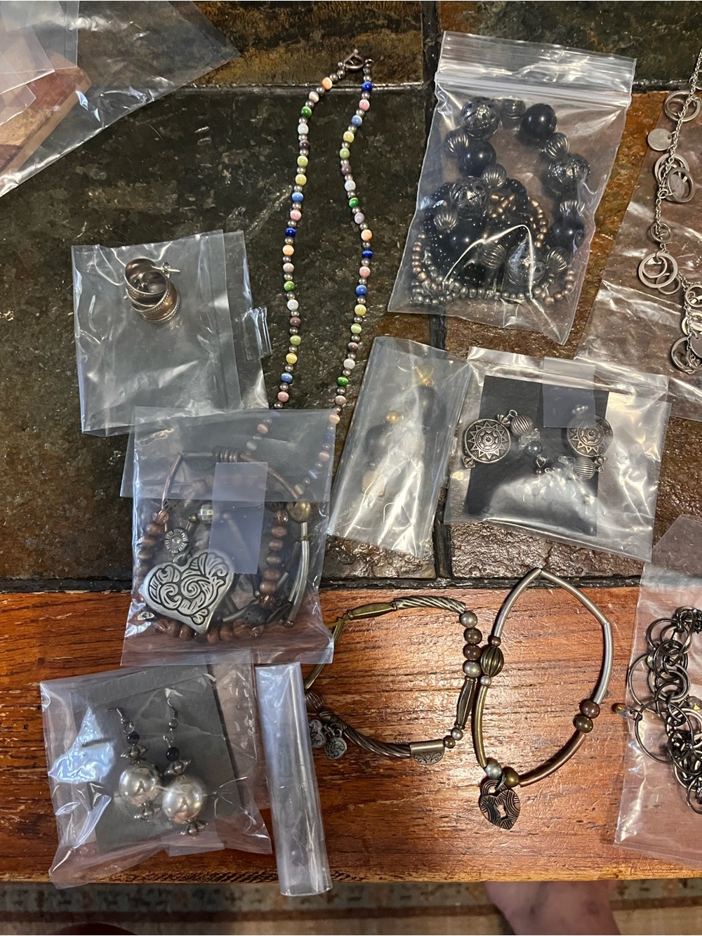 Huge lot mixed metal and Beaded Women's Necklaces, bracelets & earrings